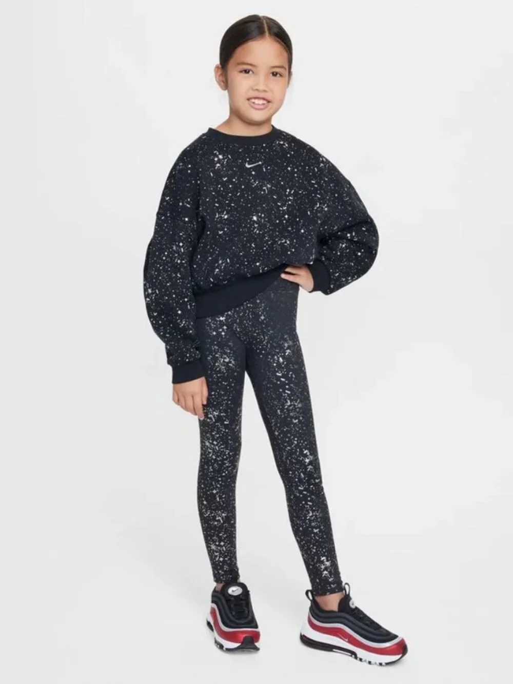 NEW Y Nike Sportswear Club Fleece Black/Metallic Silver Small